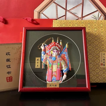 穆桂英（ボクケイエイ)の壁掛け飾り/中国武将の壁飾り/インテリアアート 穆桂英（ボクケイエイ)の壁掛け飾り/中国武将の壁飾り