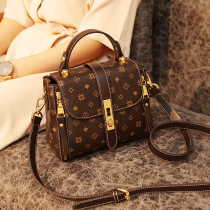  French niche high-end small bag summer new 2021 old flower bag bucket bag fashion messenger womens bag large capacity