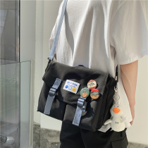 Slanted Satchel Day Series Satchel mens single shoulder charter capable of tooling difference 2022 Chauffard summer Large capacity Street trending