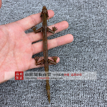 Retro bronze carved solid brass copper Copper Dragon Dragon tea pet pen pen holder bronze small ornaments