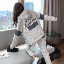 Workers sports suit womens spring and autumn 2021 new foreign temperament fashion and leisure two-piece student ins tide