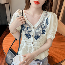 French bubble sleeve Hollow shirt design sense retro stitching short embroidered elegant style V collar feminine top