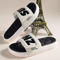 Slipper men summer non-slip personality Korean version of stepping shit feeling a drag outside wearing Velcro ins Tide mens sandals