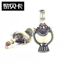 2019 new Tibetan national pure snuff bottle copper Tibetan antique old goods sent to foreigners