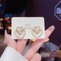 Korean new earrings fairy 925 silver needle double love pearl earrings 2021 New Tide niche design sense ear stud