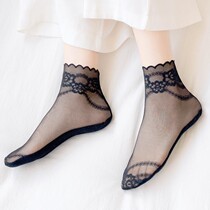 Socks womens spring and autumn thin stockings cotton bottom shallow mouth summer short tube socks lace socks invisible ins tide