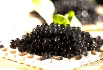 Russian caviar Sturgeon Black Caviar red caviar sauce 220g Japanese and Korean sushi cuisine