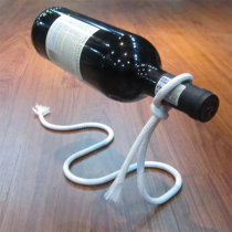 Creative magic red wine rack personality suspended iron rope wine rack fashion white European wine cabinet decoration rack