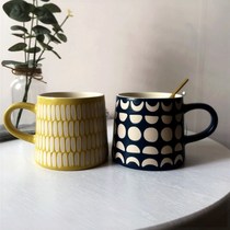 Couple water cup A pair of summer high-value ceramic Japanese ins with lid spoon Retro hand-painted household Maca cup