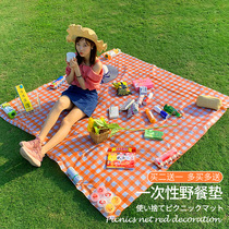 Disposable picnic mat Outdoor barbecue outing thickened spring outing tablecloth Waterproof and moisture-proof plastic camping mat