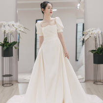 Light wedding dress 2021 New French simple satin tailing long bridal wedding temperament Super fairy travel shot door yarn