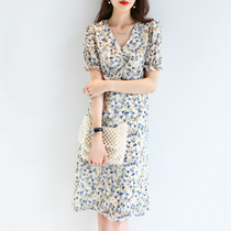 Summer new high-end French temperament V-neck floral dress womens short-sleeved thin A word in the long coffee break skirt