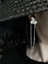 This decoration 2021 original independent design niche Dark Flower series handmade 99 silver flower earrings White