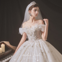 French shoulder main wedding dress 2021 new bride Palace style temperament high-end luxury heavy work big trailing dress