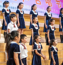 61 childrens choral suit to serve primary and middle school students with dress and dress male girl gown poetry recitation of big choir