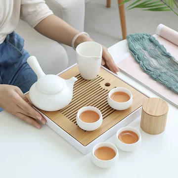 Ｔ５７４　茶碗　『黒織部　茶碗』『白倉窯　伊村彰介』　共箱　抹茶碗　茶道具 日本茶具套装-日本茶具套装促销价格、日本茶具套装品牌- 淘宝