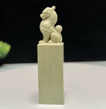 大珍品 貴重 壽山石細密彫 貔貅紋 瑞獣造型 印章 篆刻 文具 案頭 書道品 置物 在銘