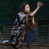 Wind of the place Xu Hong bean with the Yunnan Tourism Atlantic Northwest Qinghai Desert Nation Fengcashmere Shawl Lady