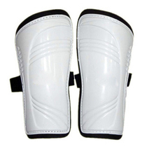 Sell the new European shin guards leg guards high-quality professional calf guards to play football Daily
