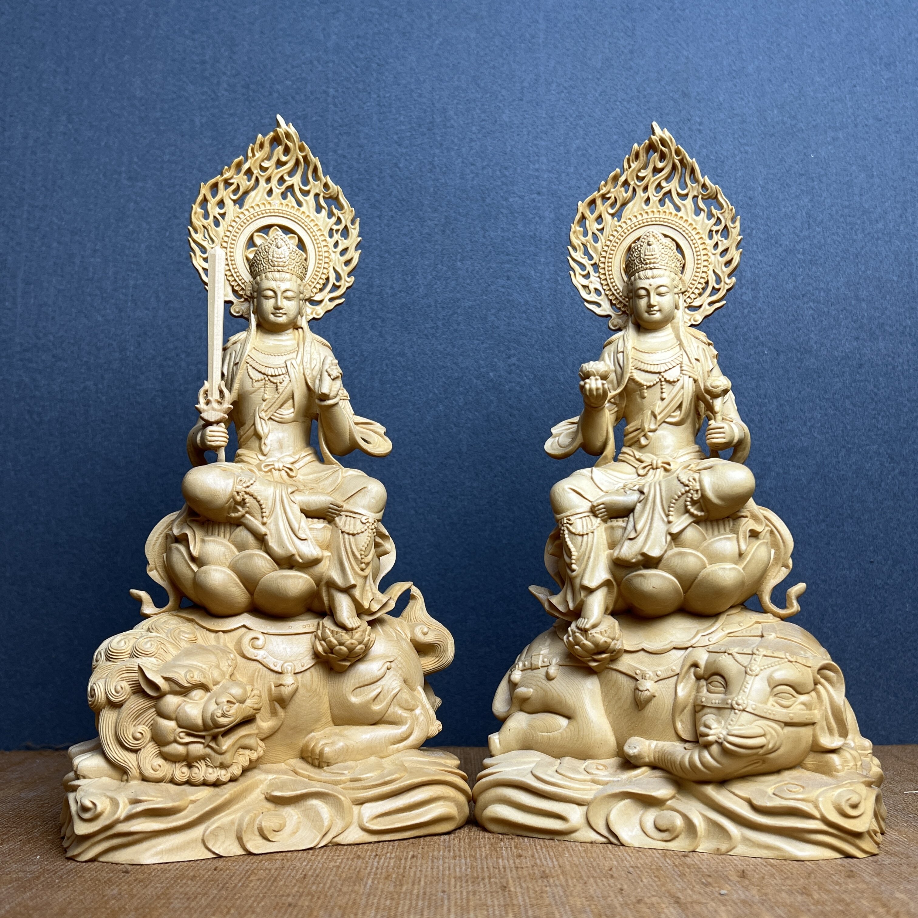 古風手作☆ 普賢菩薩像 木彫り 仏像☆招財開運☆鎮宅辟邪☆精密細工