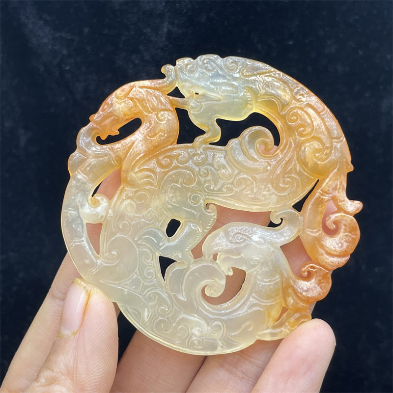 ?探寻千年历史韵味的玉雕古董– 老式岫玉手把件✨-酒水-淘宝好物网
