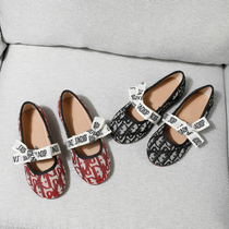 Girl Single Shoes Spring Summer New Small Balsamy Wind Dance Flat Bottom Shoes Performance Soft-bottom Ballet Parenting Shoes Children Bean Bean Shoes