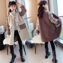 Girls lamb coat winter clothing 2021 new foreign style childrens thick long coat girls fashionable top