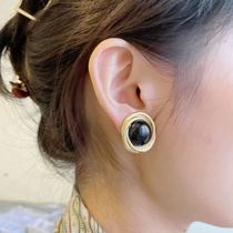 (G home) black gold trifarri earrings back slightly oxidized 420 deposit 220