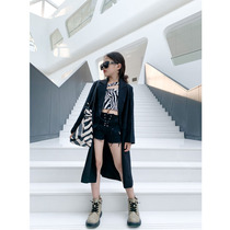 Korean high-end childrens clothing girls 2021 Autumn New trench coat suit collar long casual coat tide