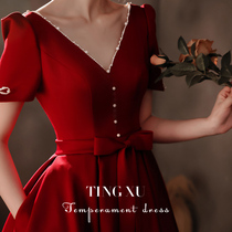 Toast to the bride 2022 new red evening gown dress lady light extravagant and high-end engagement dress superior.