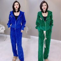 Corduroy suit women 21 autumn and winter new fashion hooded cardigan short coat wide leg pants casual sports suit