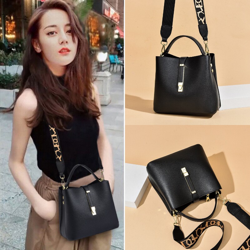 Hong Kongs flagship bucket bag womens 2021 new fashion high-capacity handbags with one-shoulder stilettos