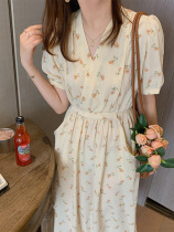  High-end French bellflower chiffon floral dress gentle wind V-neck waist temperament long skirt womens summer new