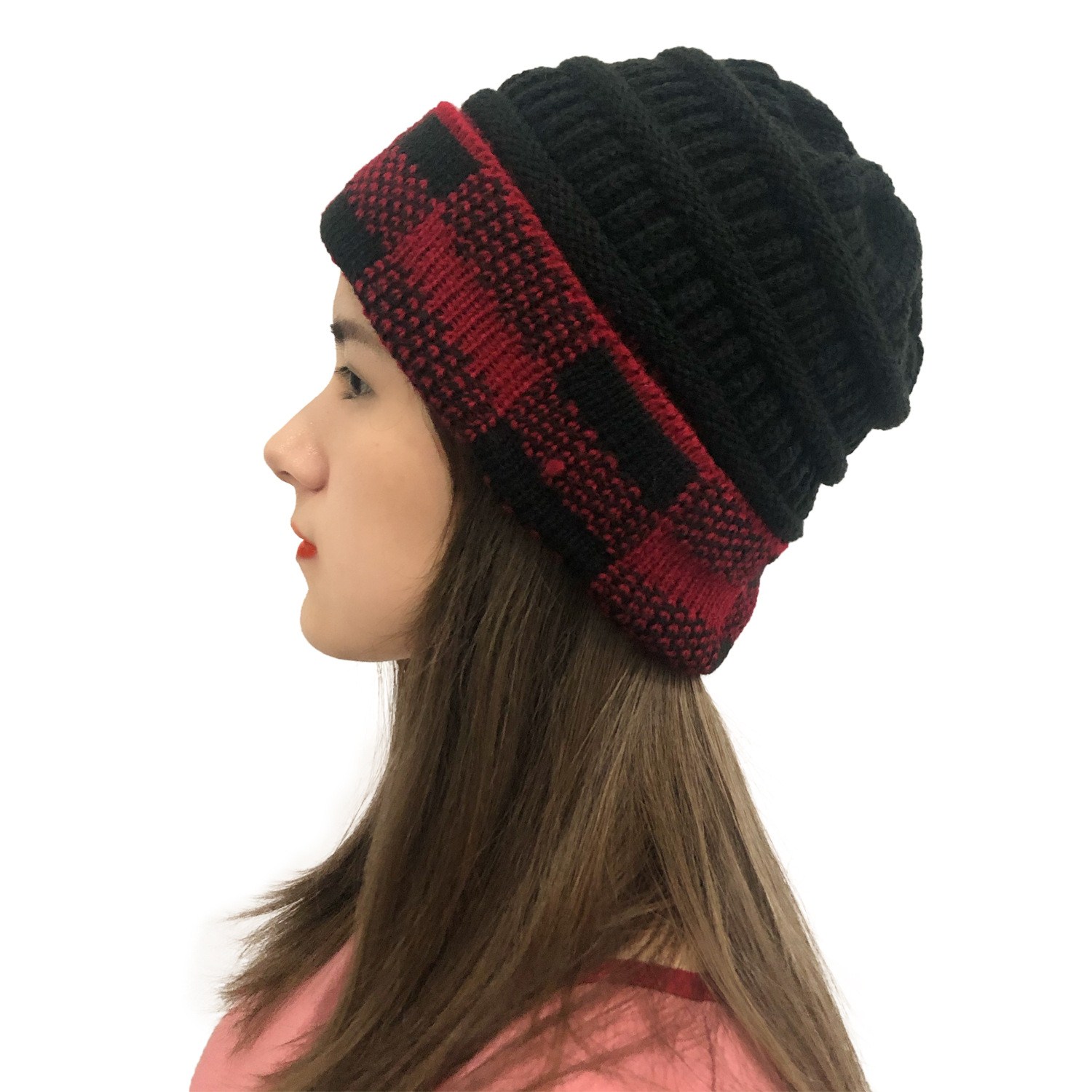 Box-shaped knitted cap with checked hem