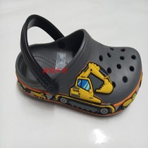 Spring and summer sandals 2020 new fun college boys baby excavator Leisure outdoor Baotou beach hole shoes
