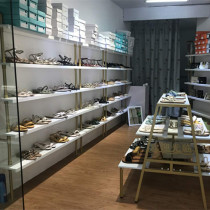 Shoe rack Shoe store shoe rack display rack Store display rack Multi-layer bracket Solid wood bag rack display rack Wall-mounted shoe cabinet
