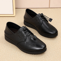 Leather shoes soft leather mom comfortable old shoes female chun qiu kuan anti-slip L soft middle-aged and elderly shoes shoes