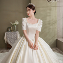 Satin French main wedding dress 2021 new bride temperament simple atmosphere advanced Palace wind long tail autumn and winter