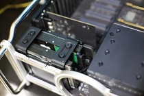 MAC PRO 2019 drive bays support 3 5 2 5 inch HDD Sonnet J3i Pegasus J2i
