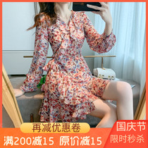 European station 2021 Autumn New French retro waist V collar temperament ruffle chiffon floral dress women
