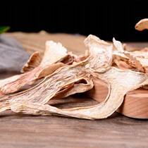 The Yunnan Trinatal Agrobacterium dried sheet peeling Qingbacilli blockbuster edible Qinggang fungus of origin
