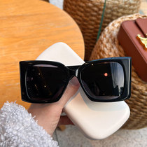 Tide Poplar Woods Big Frame Black Ultrawide Leg Personality Super Cool European And European Wind Sunglasses Female Net Red and Thin New Sunglasses