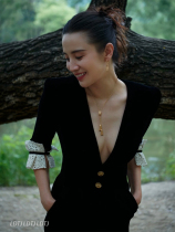 LDTJ Couture 22 Autumn New Y*L Song Jia Mingyuan Temperament French Lace Deep V-Neck Sexy Velvet Dress Woman