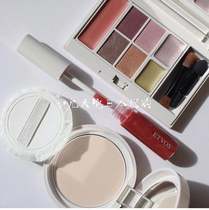 Regular price spot ETVOS 2020 Christmas limited makeup set Eye shadow lip glaze powder
