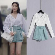 You are my destiny Chen Jiaxin Liang Jie the same clothes white waist shirt light blue shorts suit