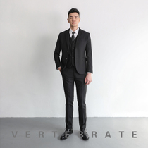 Vertebrate mens Korean version of classic black business suit professional wear youth British three-piece suit