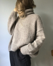 Sweater 11# Womens high collar pullover sweater needle text description translation knitting diagram non-physical