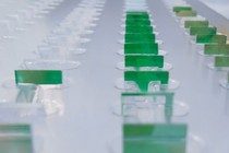 532nm Narrowband Filter 532 Bandpass Filter Green Filter 8X8X0 7m