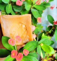 (Lily Home) Little White Soap Syria Four Years Ancient Soap Gold Olive Head Layer Oil 120g