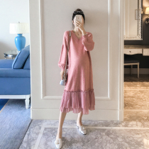 Maternity V-neck long stitching sweater skirt Korean version of large size maternity dress knit skirt fashion spring and autumn dress